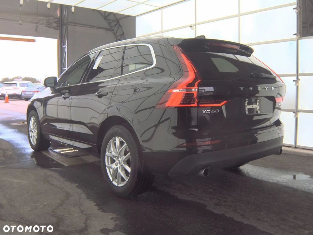 Volvo XC 60 T5 AWD Geartronic Momentum - 3