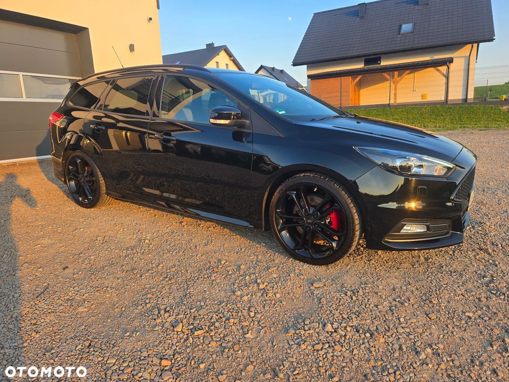 Ford Focus - 10
