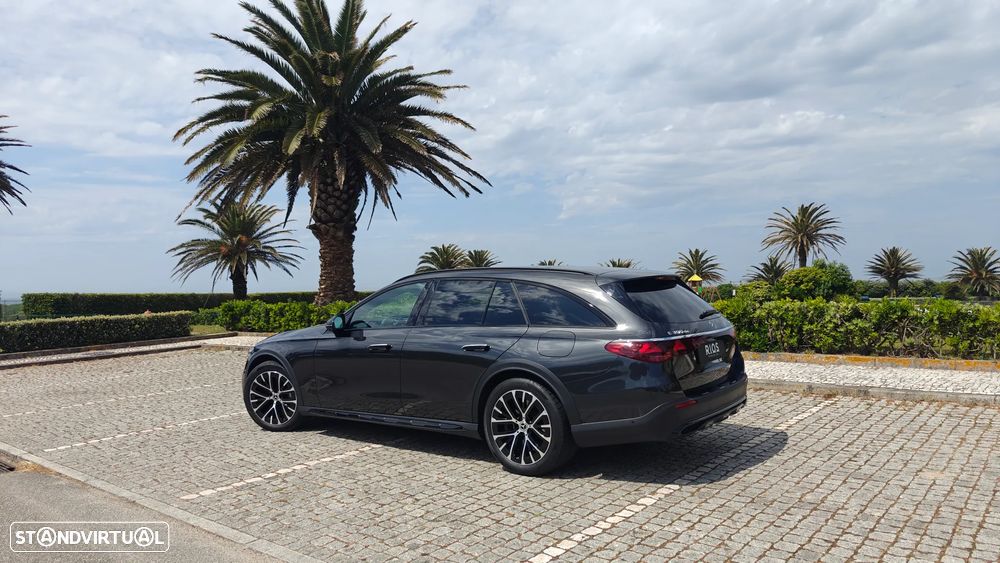 Mercedes-Benz E 300 de 4Matic All-Terrain - 2