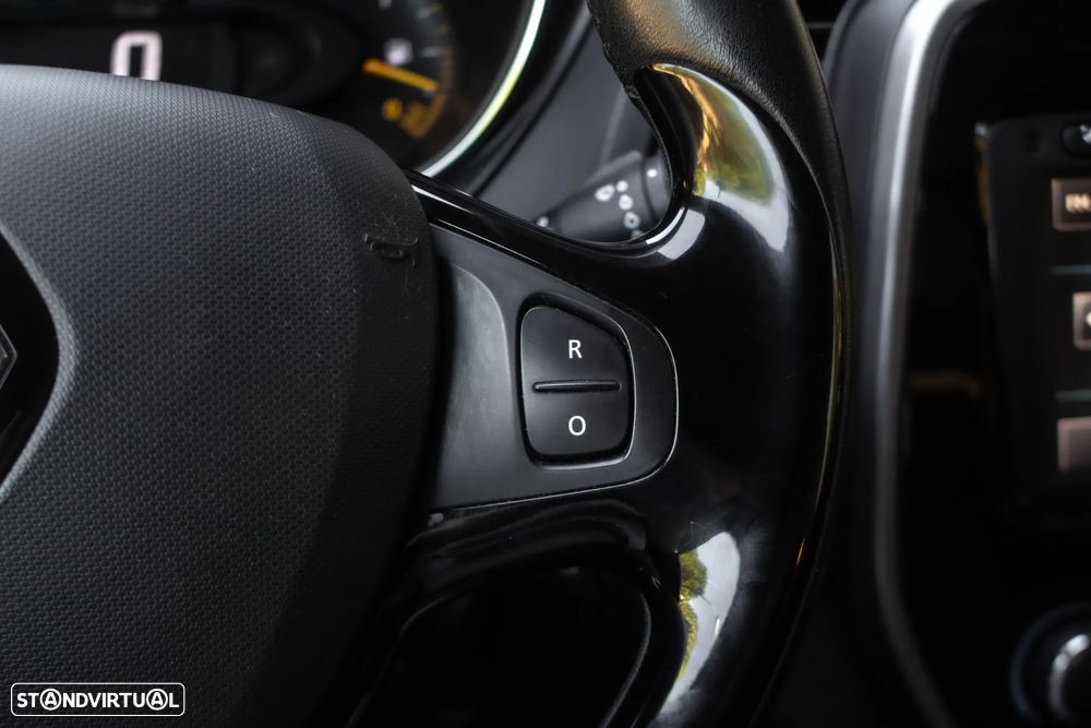 Renault Captur 1.5 dCi Exclusive - 13