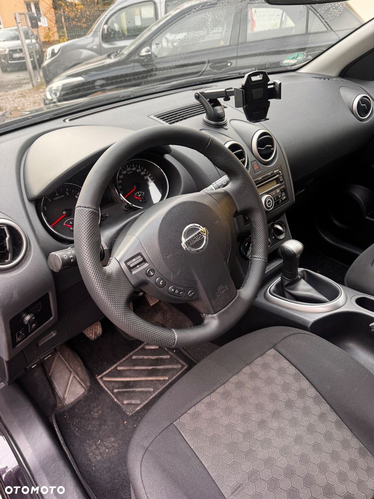 Nissan Qashqai - 24