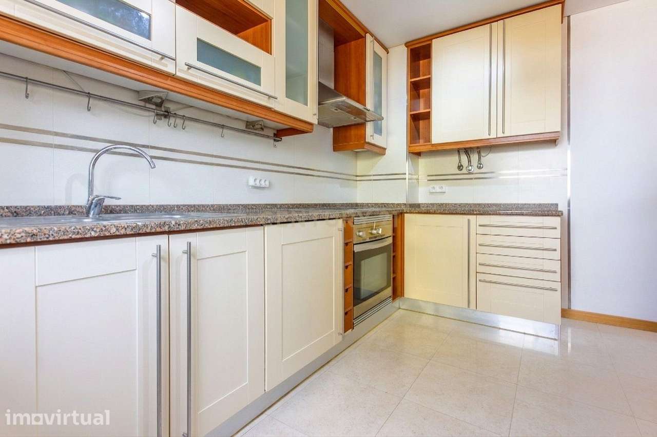 Apartamento T2 em Corroios, Seixal - Oportunidade Única! - Grande imagem: 5/22