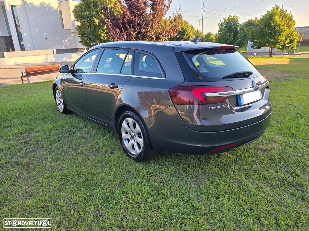 Opel Insignia Sports Tourer 2.0 CDTi Executive S/S - 10