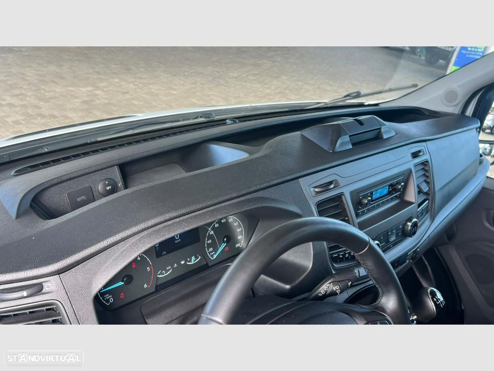 Ford transit - 12