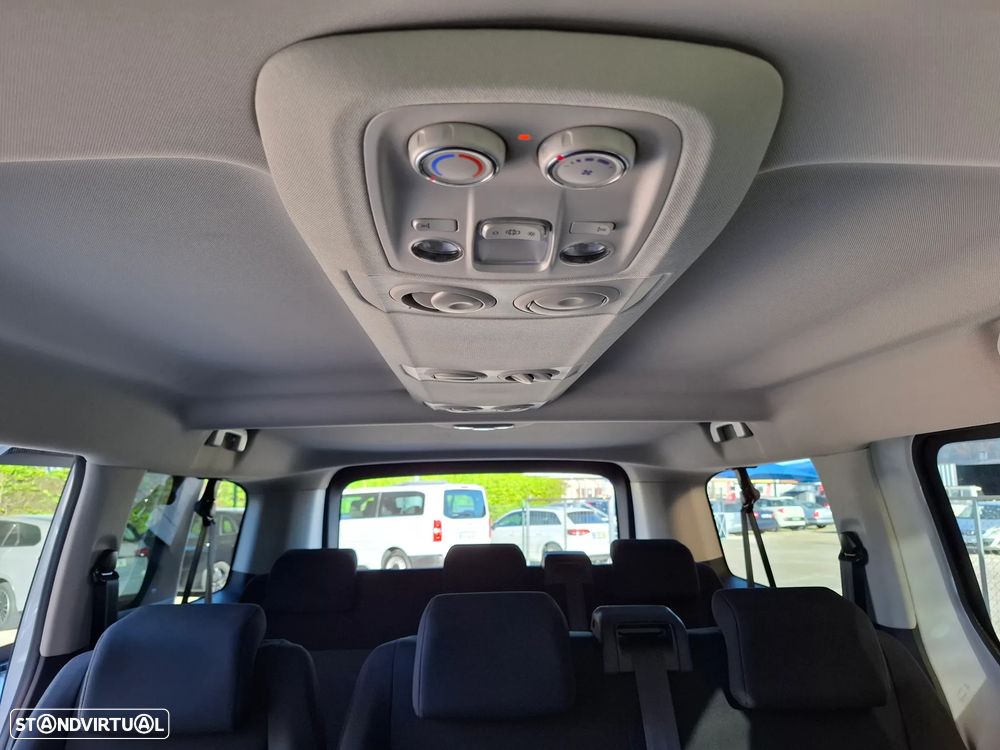 Opel Vivaro 2.0 CDTi L3H1 Essentia - 43