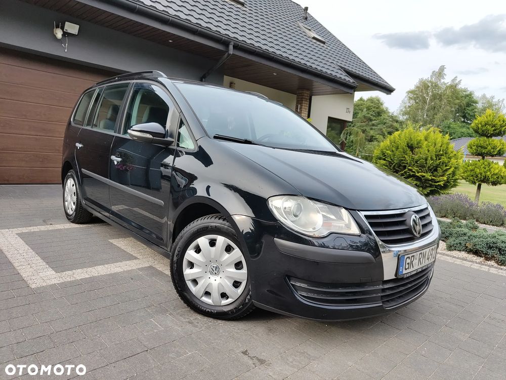 Volkswagen Touran 1.4 TSI Comfortline - 1
