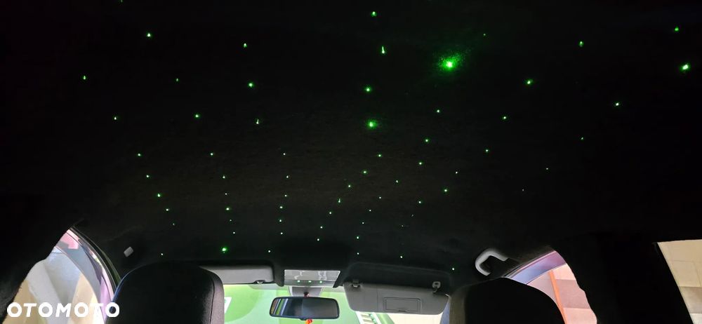 Opel Corsa 1.4 16V Cosmo - 13