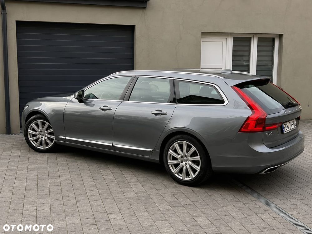 Volvo V90 D4 Inscription - 9
