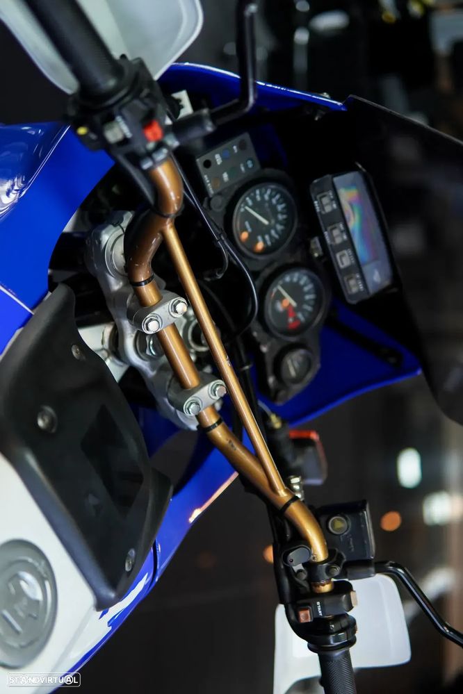 Honda Africa Twin 750 Adventure - 36