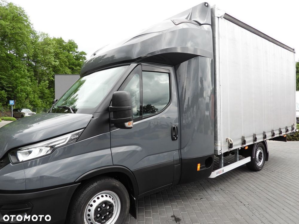 Iveco DAILY 35S18 PLANDEKA 8 PALET WEBASTO TEMPOMAT NAWIGACJA LEDY PNEUMATYKA KLIMATYZACJA  180KM - 20