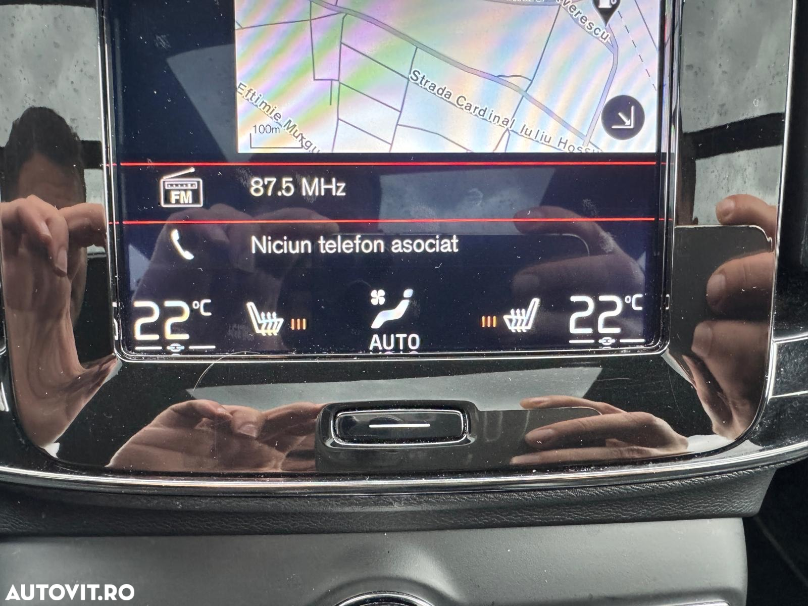 Volvo XC 40 D4 AWD Geartronic R-Design - 35