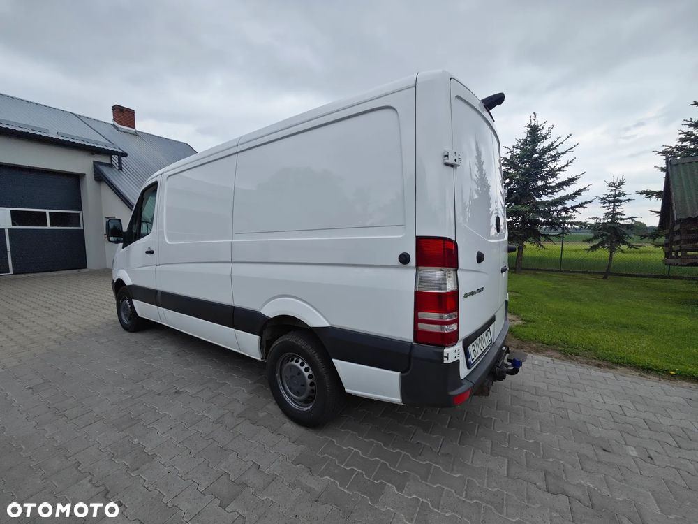 Mercedes-Benz Sprinter 319 - 5