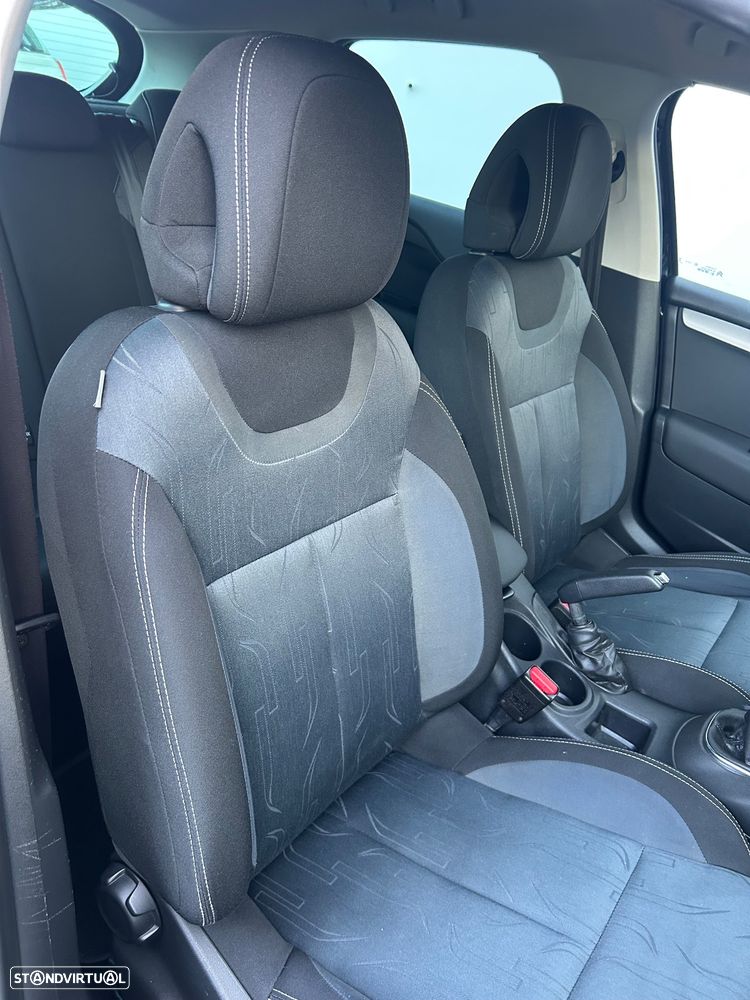 Citroën C4 e-HDi 110 Exclusive - 8