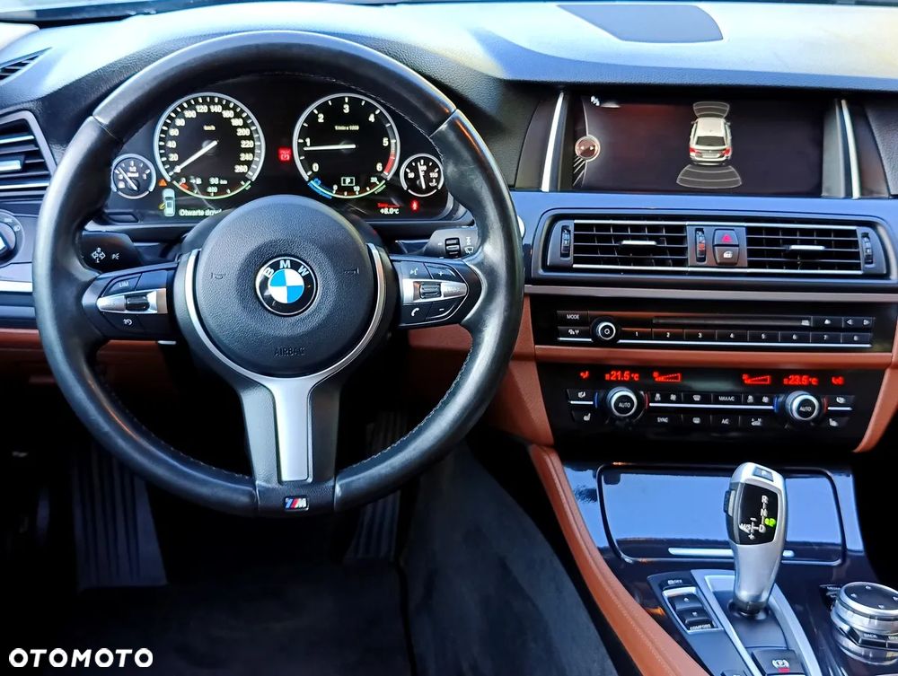 BMW Seria 5 525d Touring Sport-Aut Luxury Line - 25