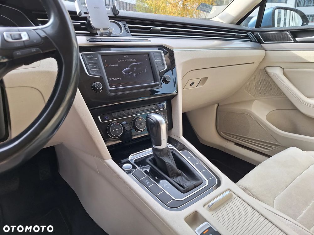 Volkswagen Passat 2.0 TDI BMT Highline DSG - 8