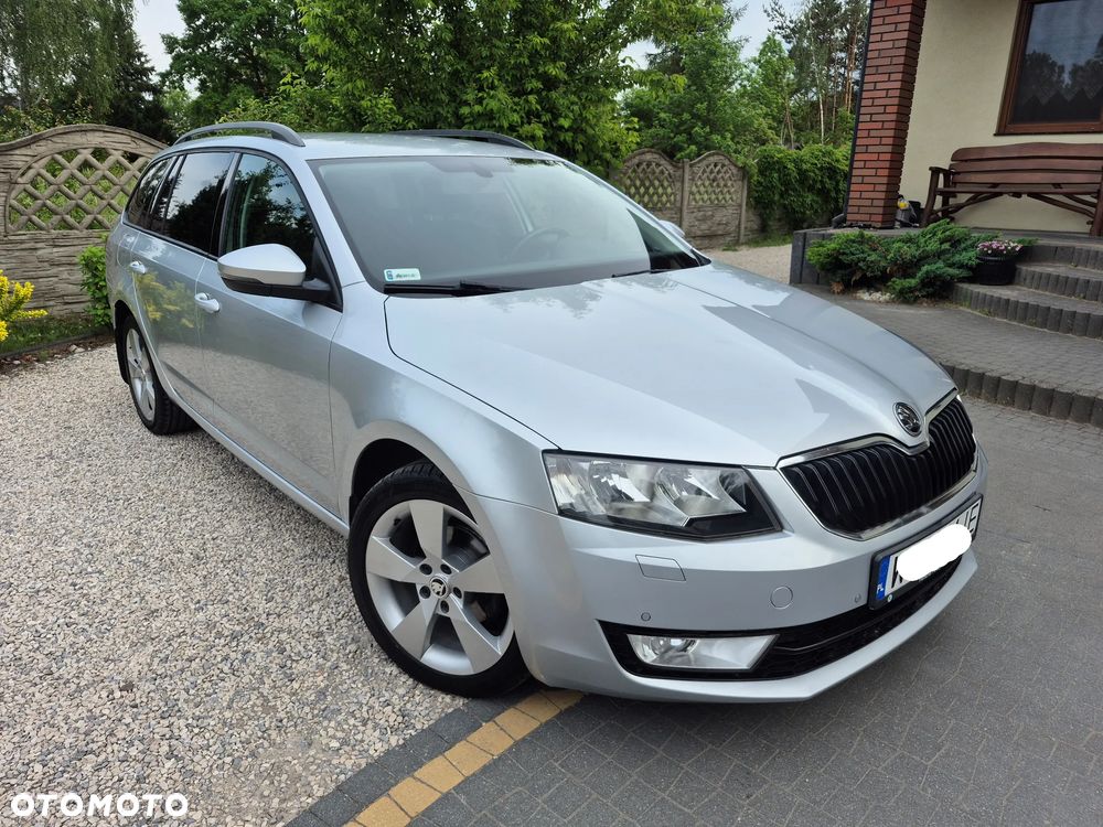Skoda Octavia 1.6 TDI Elegance - 4
