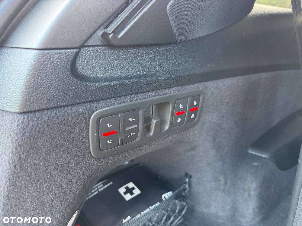 Audi Q7 50 TDI mHEV Quattro S Line Tiptr - 24