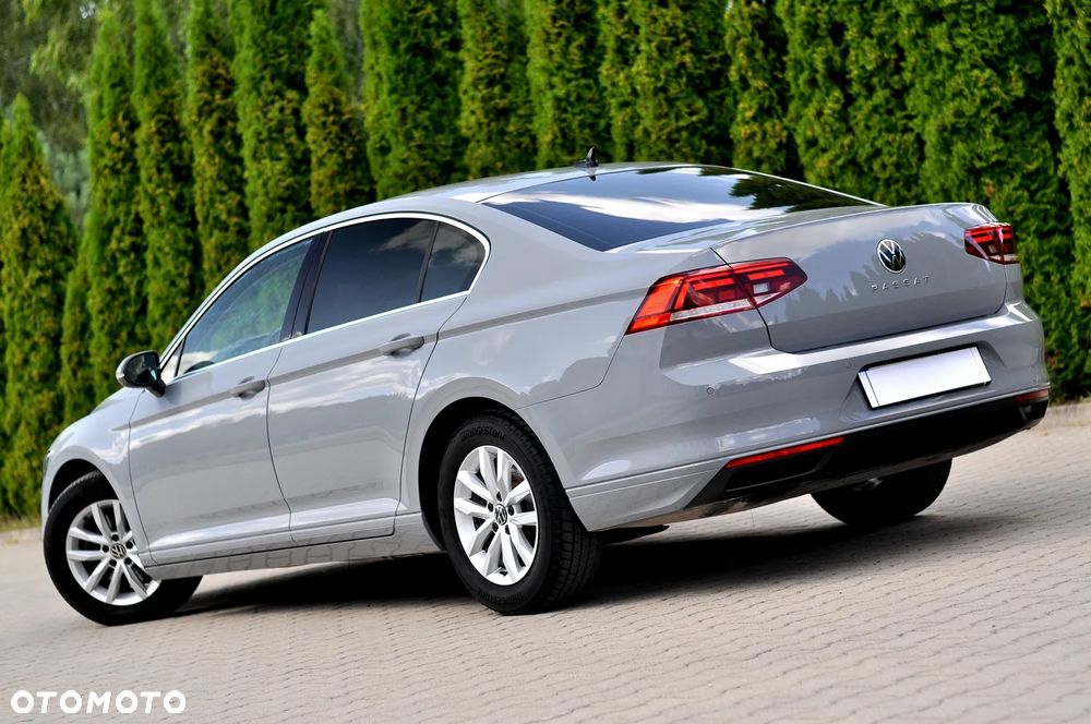 Volkswagen Passat 2.0 TDI EVO Business DSG - 12
