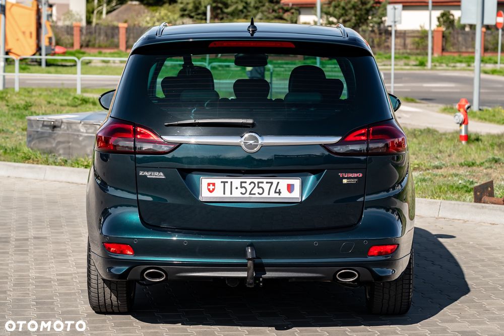 Opel Zafira 1.6 T SIDI Cosmo S&S - 14
