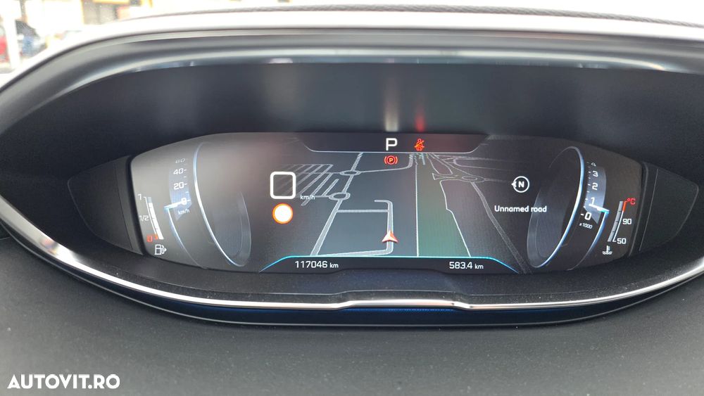 Peugeot 5008 2.0 BlueHDI s&s EAT8 GT - 18