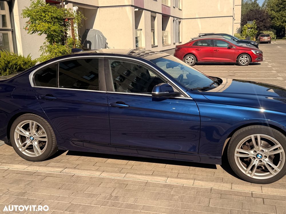 BMW Seria 3 318d Aut. - 11