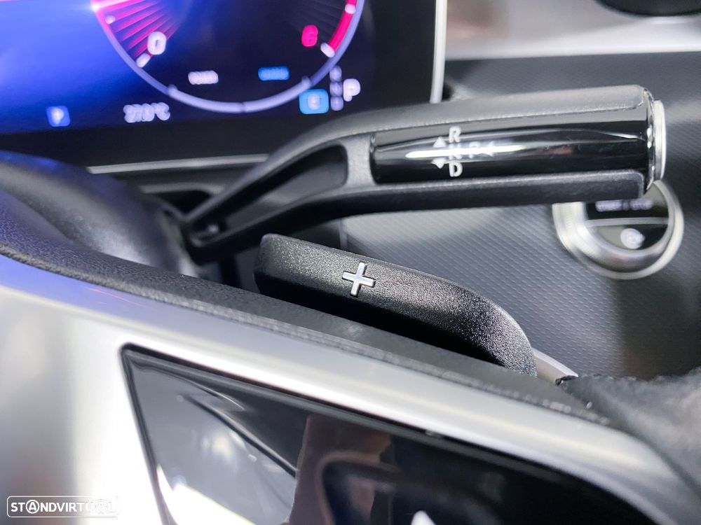 Mercedes-Benz C 220 d Avantgarde — fotografia 10