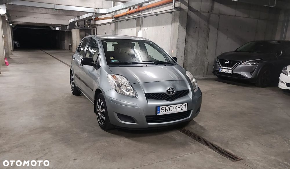 Toyota Yaris 1.33 Luna - 12