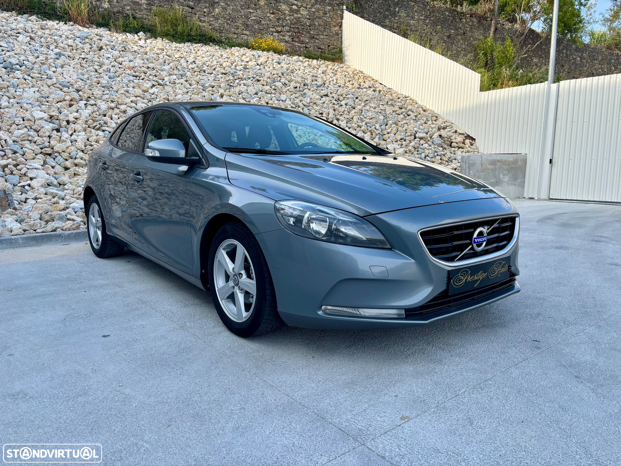 Volvo V40 1.6 D2 Kinetic Eco - 17