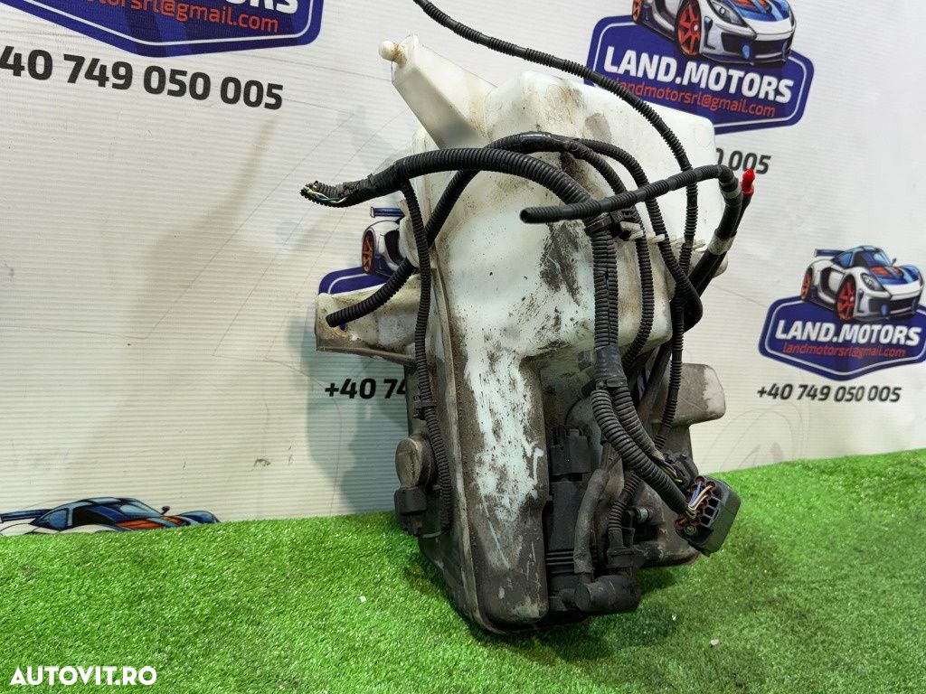 Vas lichid parbriz stropgel 2015 volvo v40 2.0 diesel cod oem 31276094 31276095 2012-2019 - 6