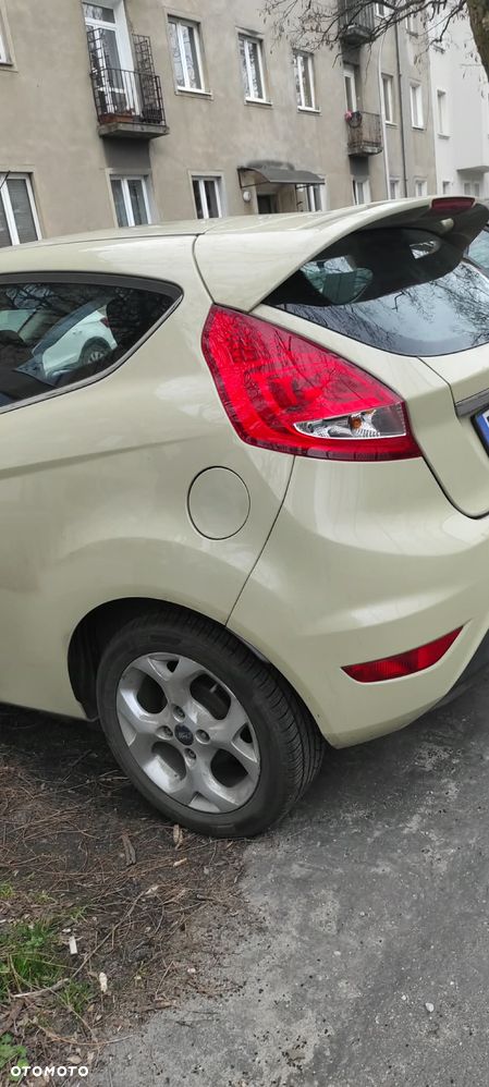 Ford Fiesta 1.4 Titanium - 6