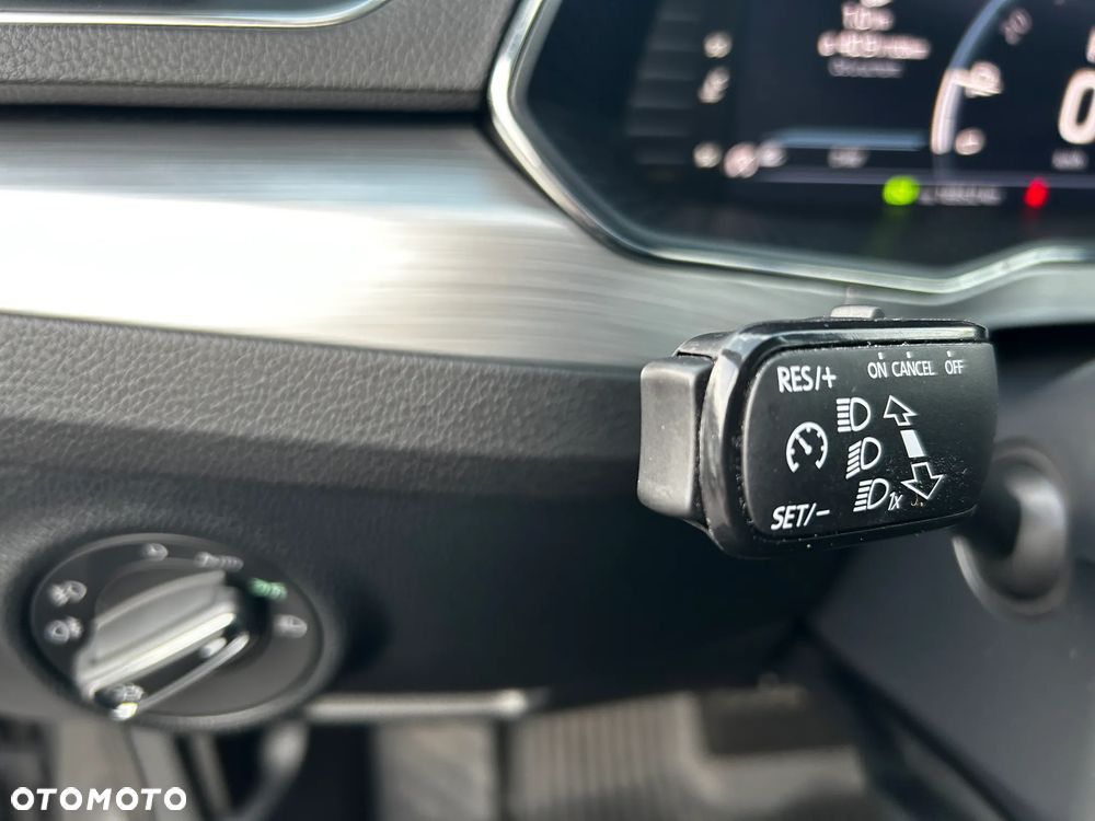 Skoda Superb 2.0 TDI SCR Ambition DSG - 14