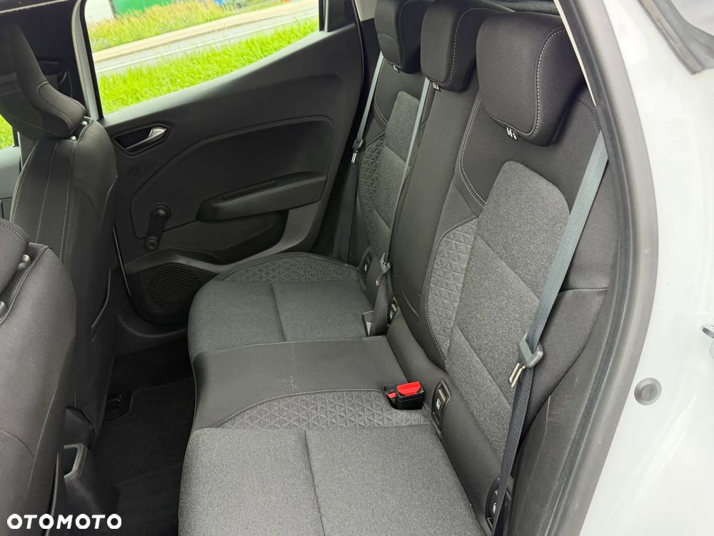 Renault Clio BLUE dCi 85 BUSINESS EDITION - 12