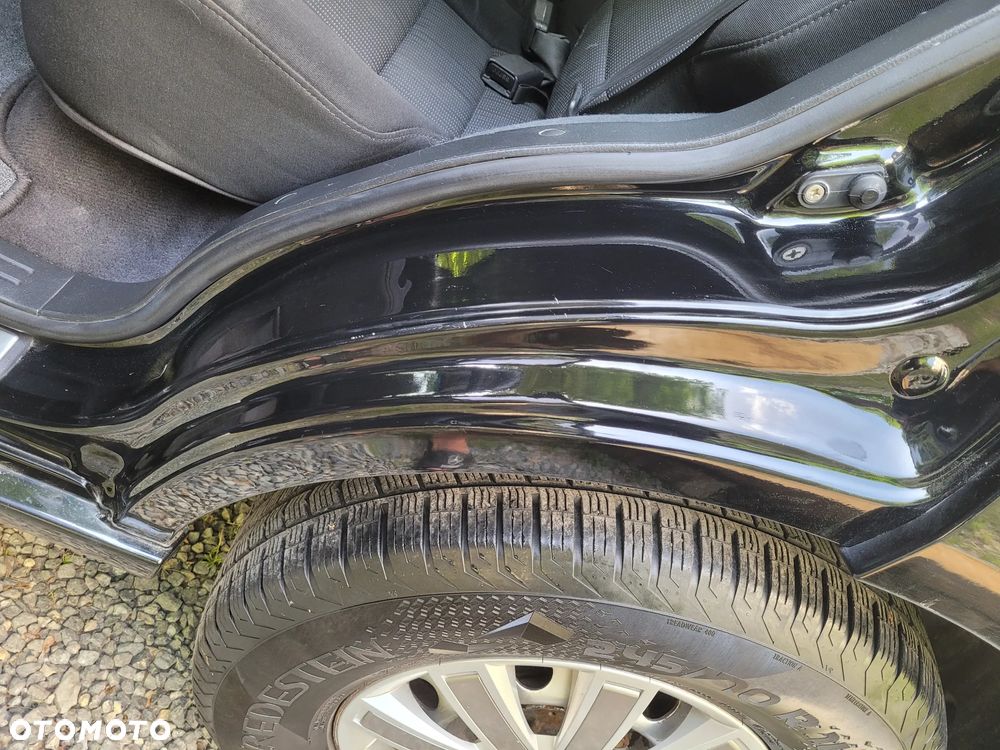 Kia Sorento 2.5 CRDi VGT DPF LX - 14