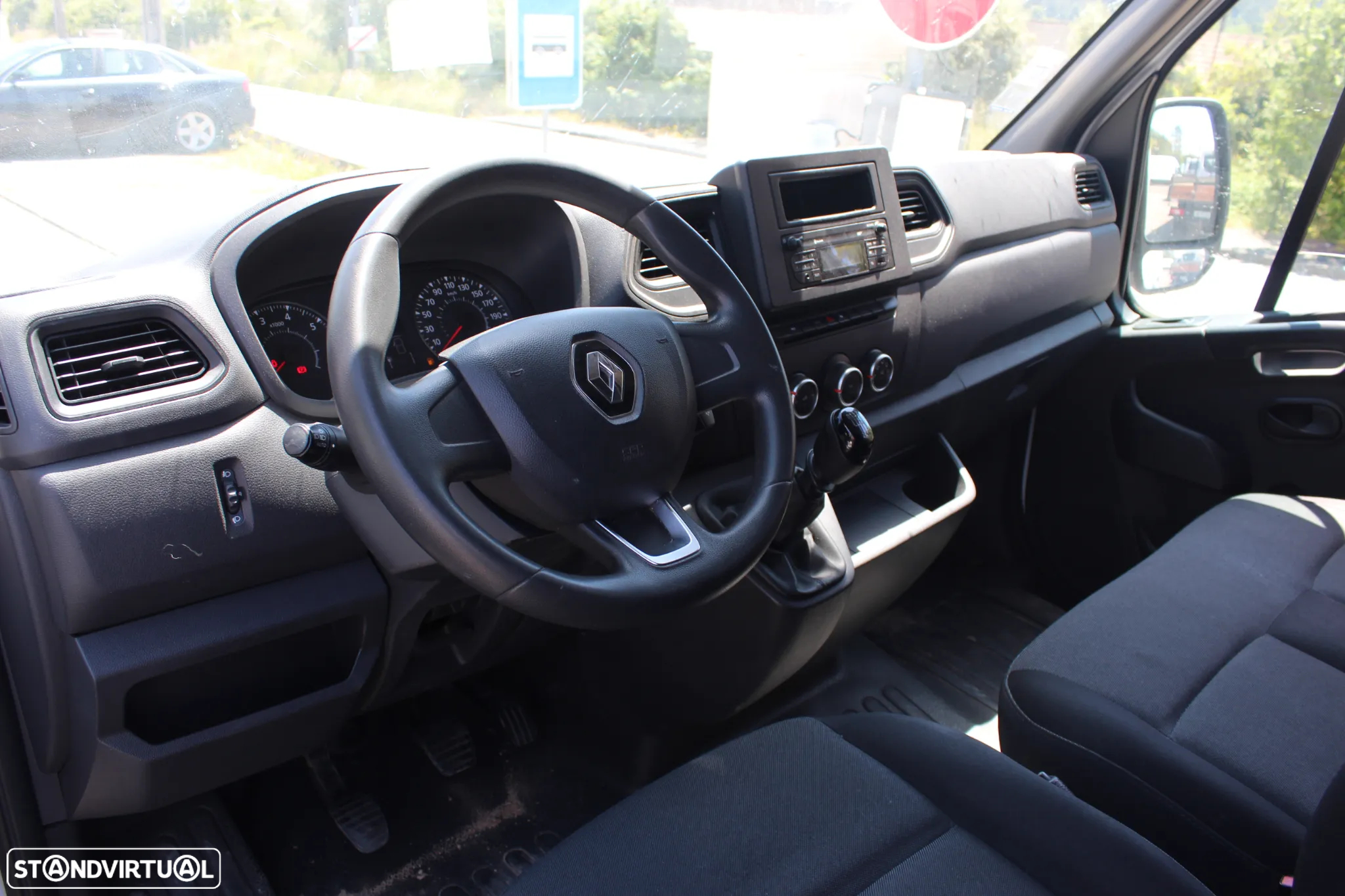 Renault Master 2.3 dCi L3H2 - 11