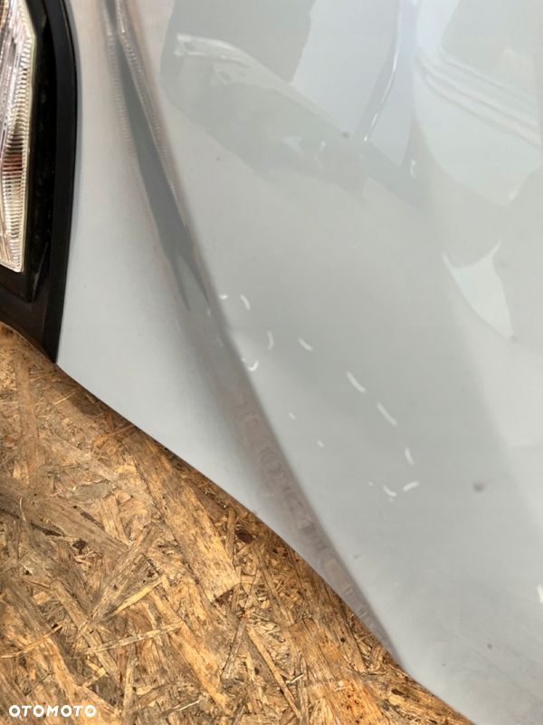 BŁOTNIK prawy KIA SOUL I 1 Kod lakieru: 1H - 8