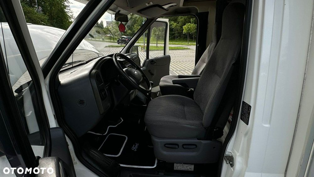 Ford Transit - 35