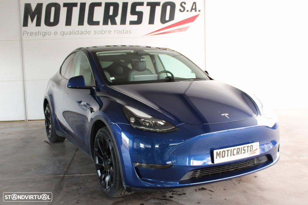 Tesla Model Y Long Range Dual Motor AWD - 2