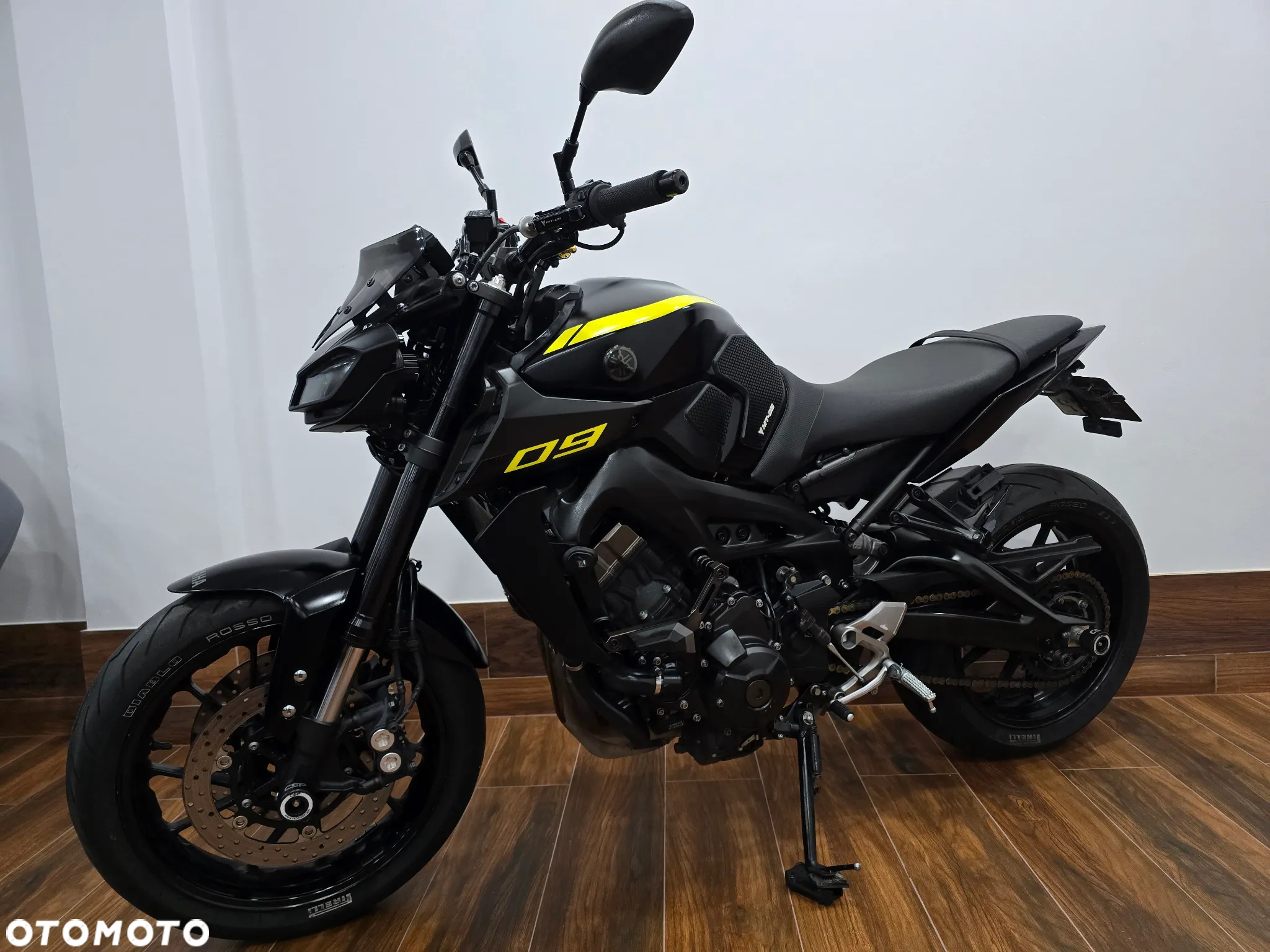 Yamaha MT - 22