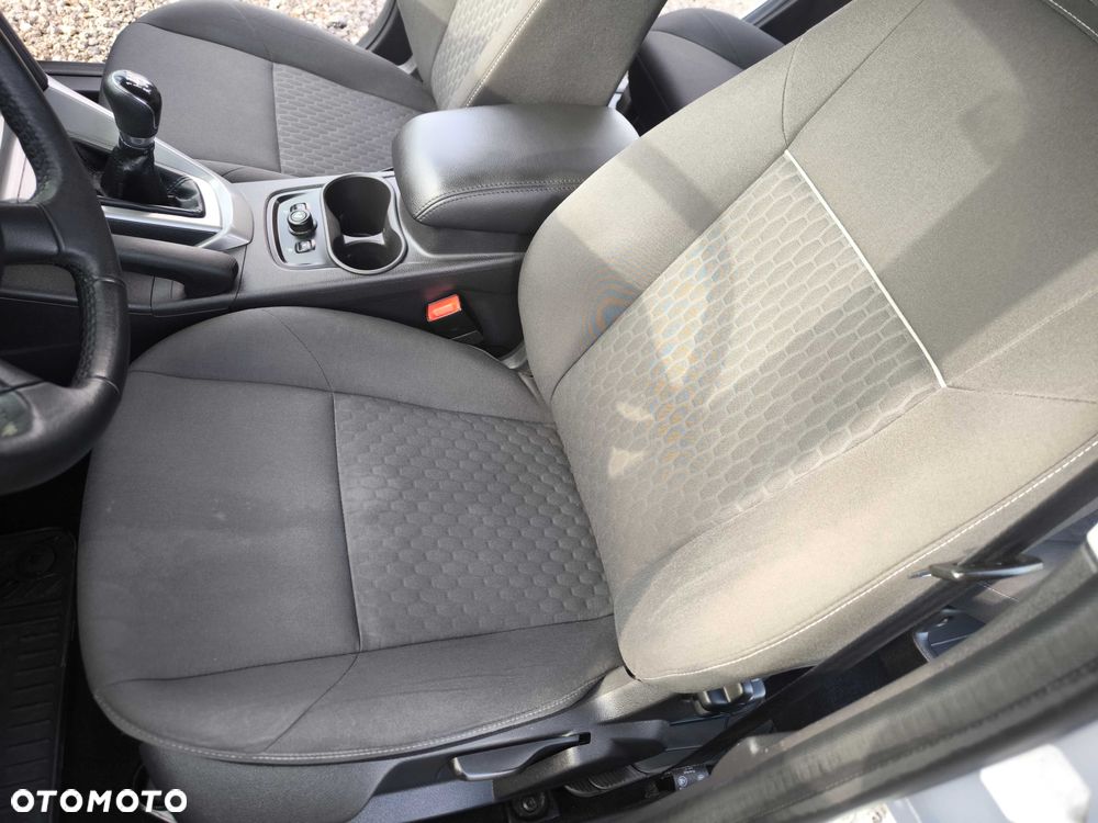 Ford Focus - 13