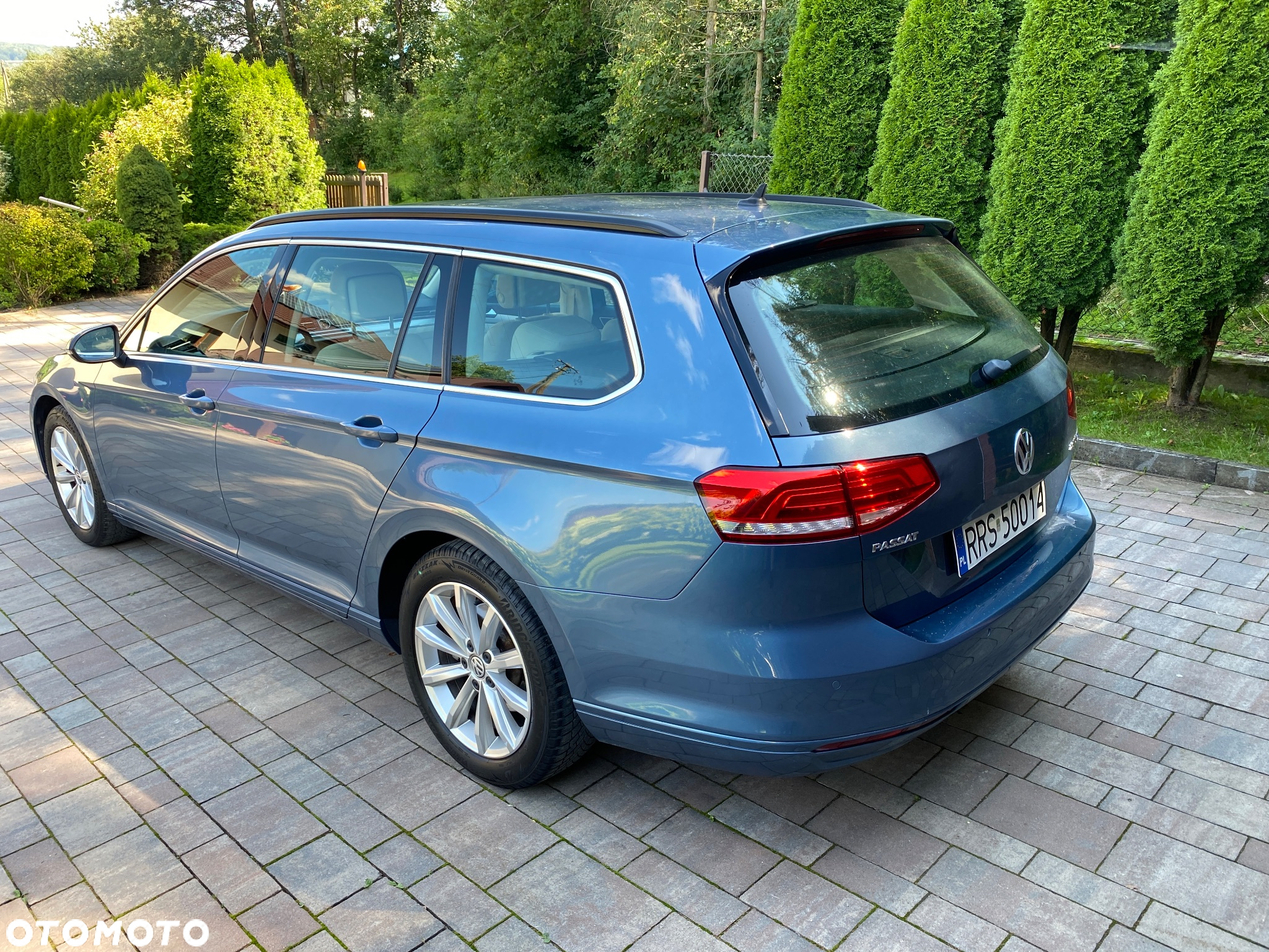 Volkswagen Passat Variant 2.0 TDI DSG (BlueMotion Technology) Comfortline - 3