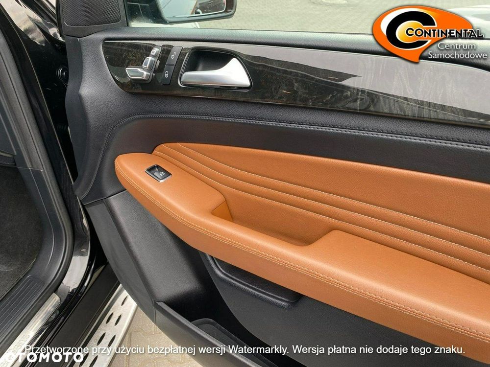 Mercedes-Benz GLE - 16