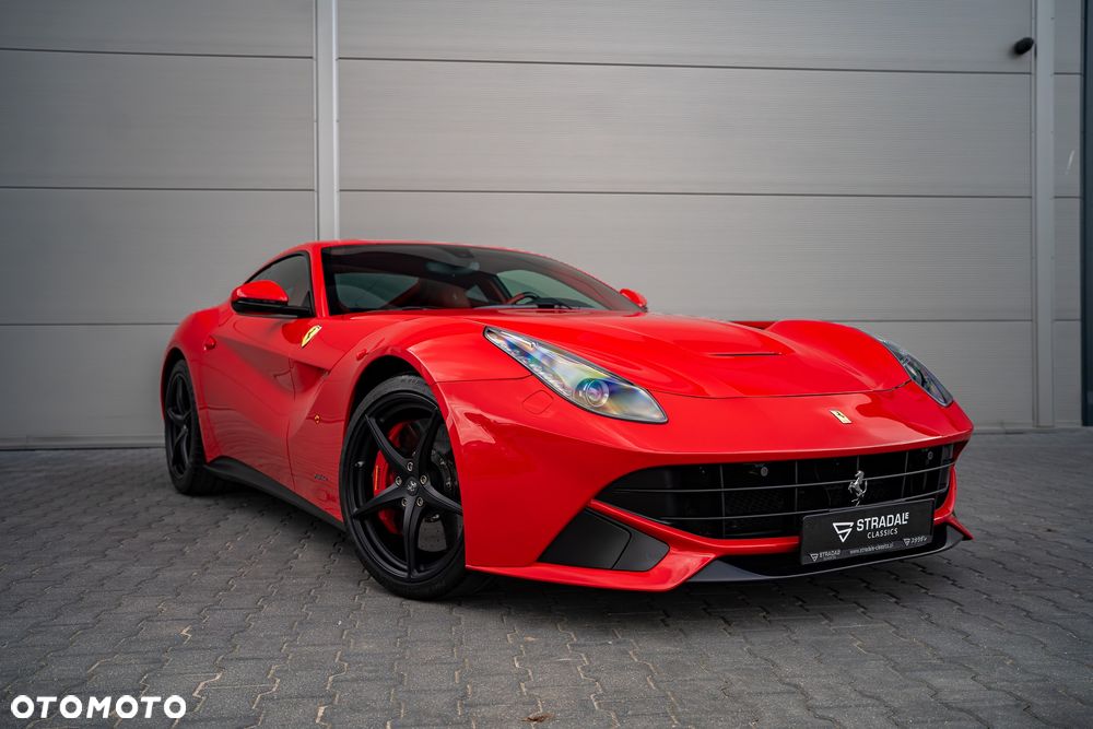 Ferrari F12berlinetta - 4