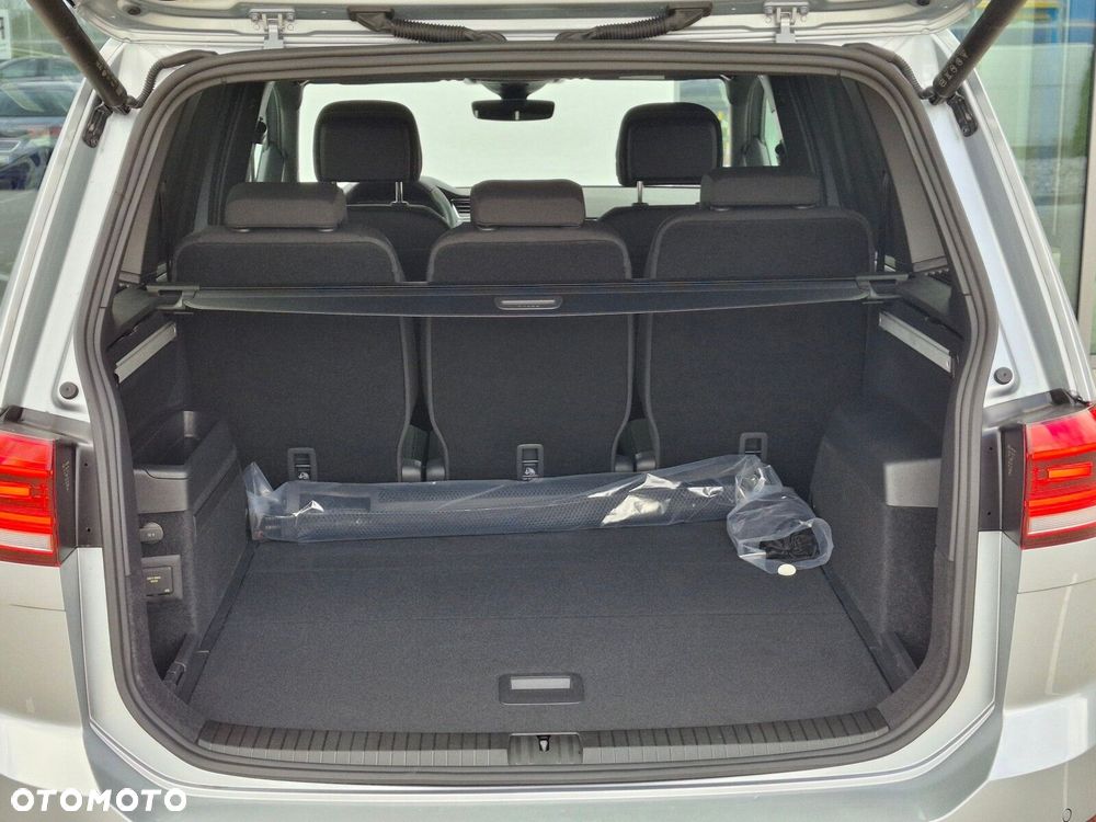 Volkswagen Touran 1.5 TSI EVO Highline DSG - 11