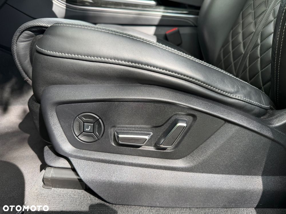 Audi SQ8 - 37