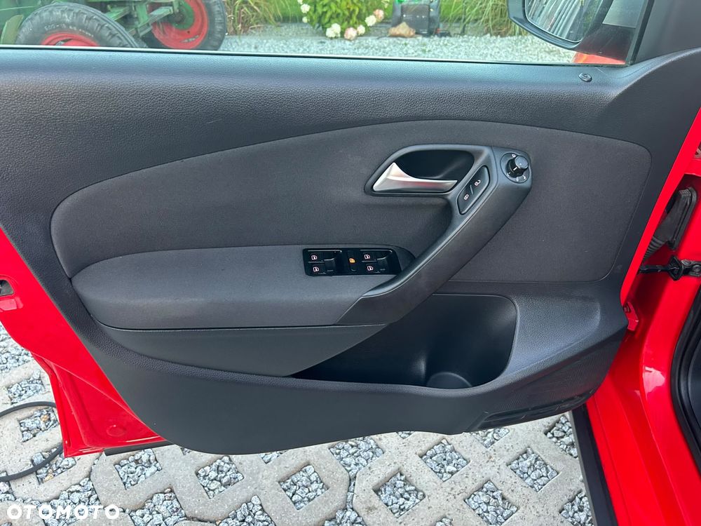 Volkswagen Polo Cross - 21