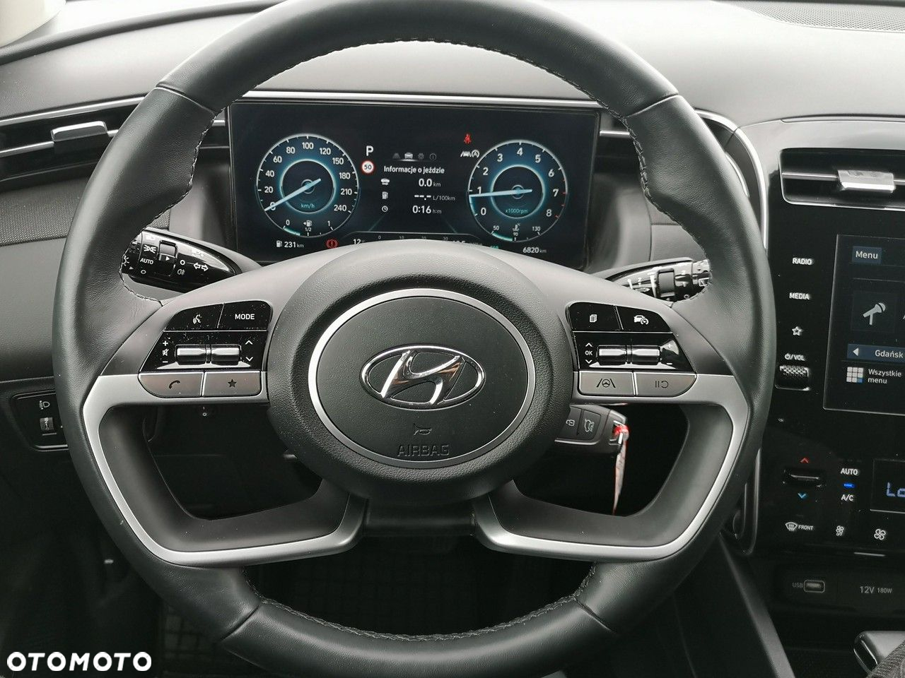 Hyundai Tucson 1.6 T-GDi Smart 2WD - 27