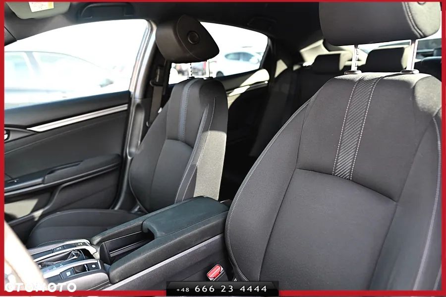 Honda Civic 1.0 i-VTEC Turbo CVT Executive Premium - 23