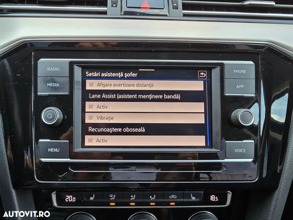 Volkswagen Passat 2.0 TDI DSG Highline - 25