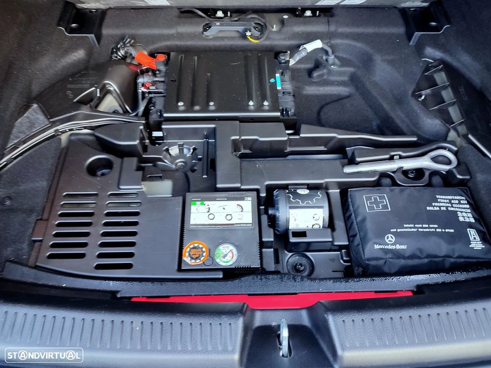 Mercedes-Benz A 200 Progressive Aut. - 31