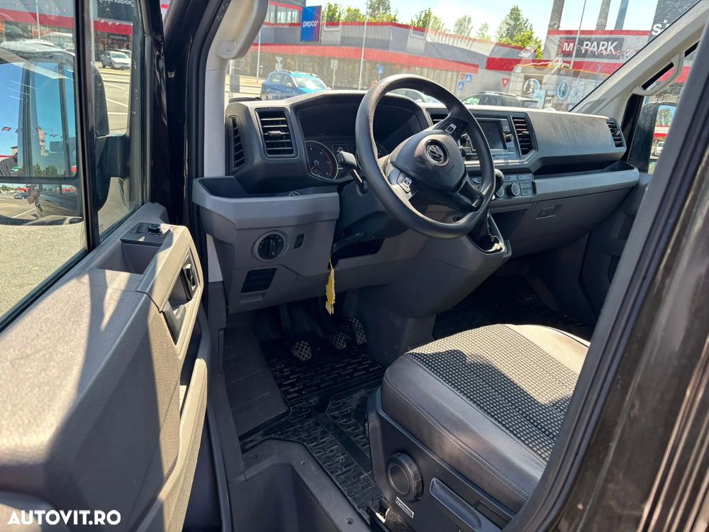 Volkswagen CRAFTER - 9